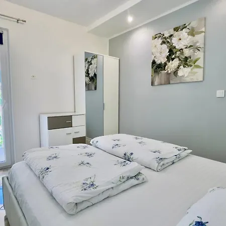 Marevista Apartment
