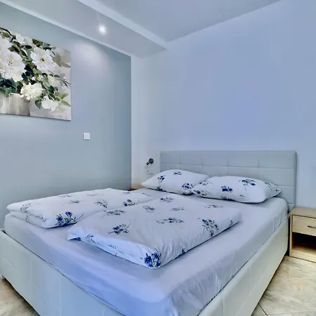 Apartment Marevista